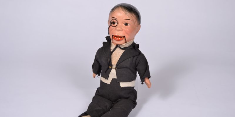 MH Museum Case2 Dummy In Dinner Jacket Aspect Ratio 800 400