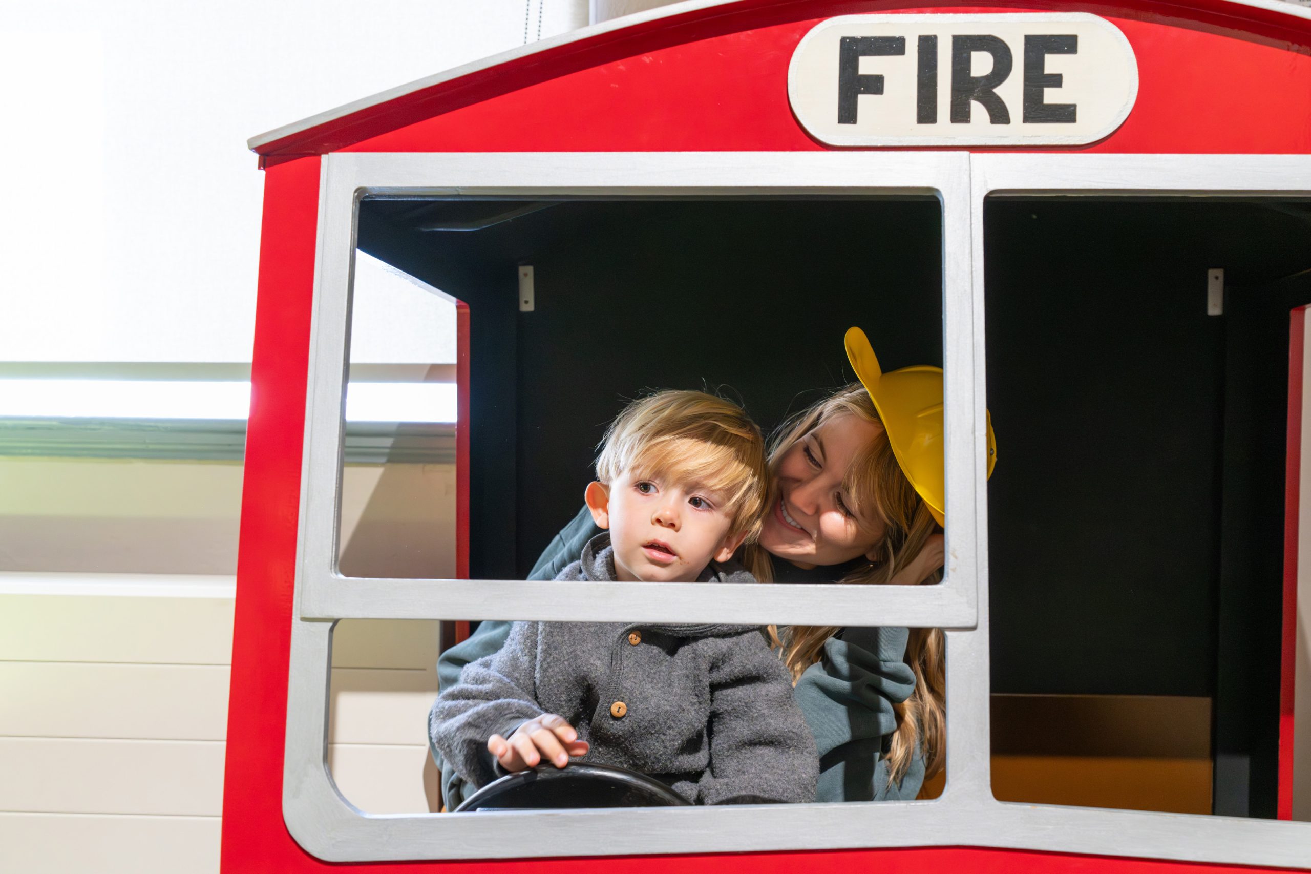 LibraryPhotos 37 Scaled Aspect Ratio 640 340