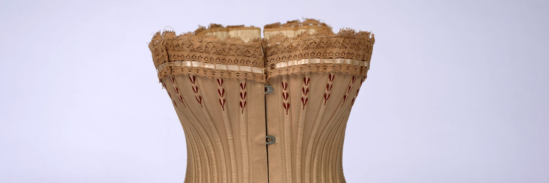 MH Museum Case6 Corset Aspect Ratio 1800 600
